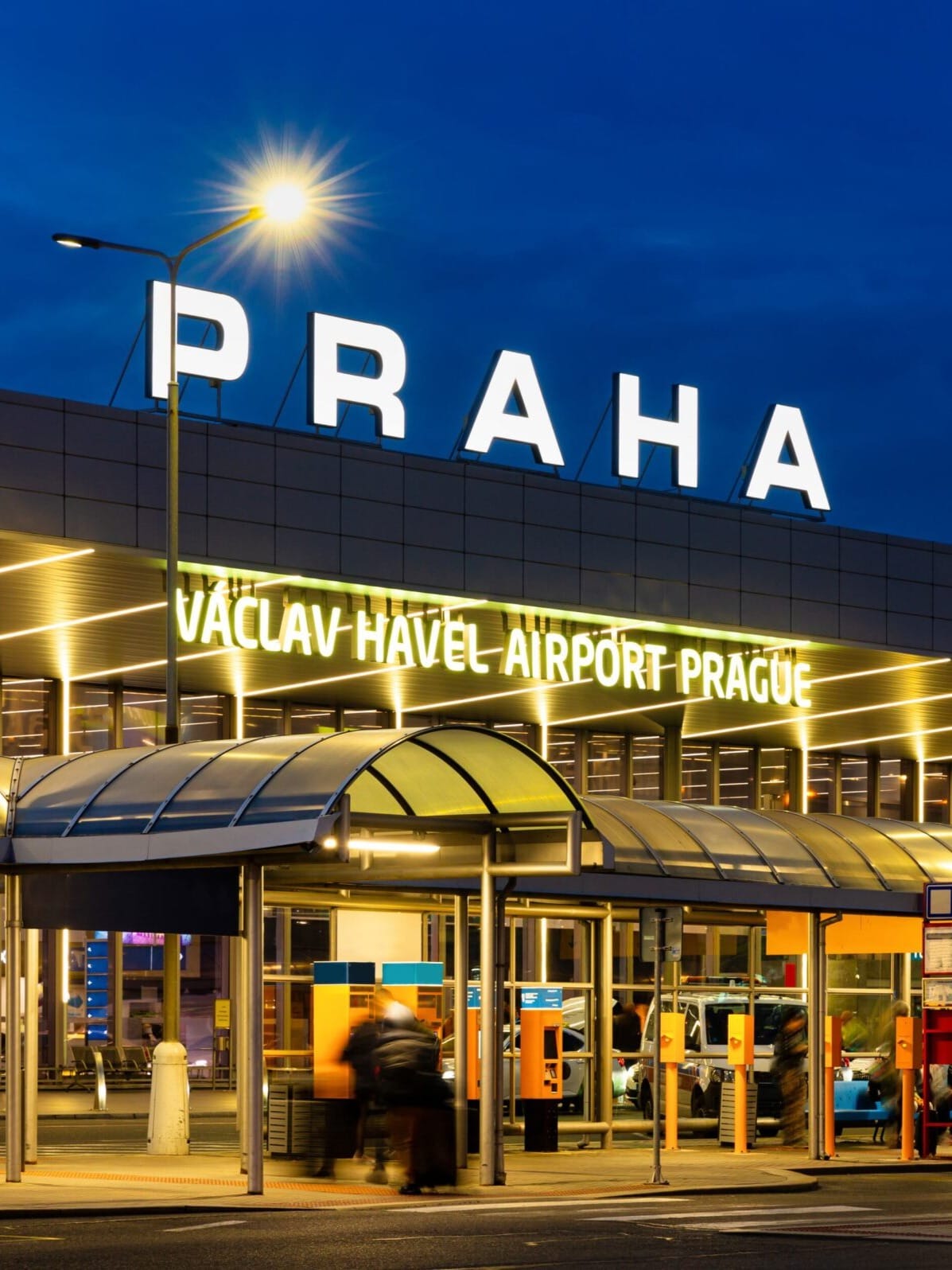 How to Get from Prague Airport to City Center: Complete 2025 Guide